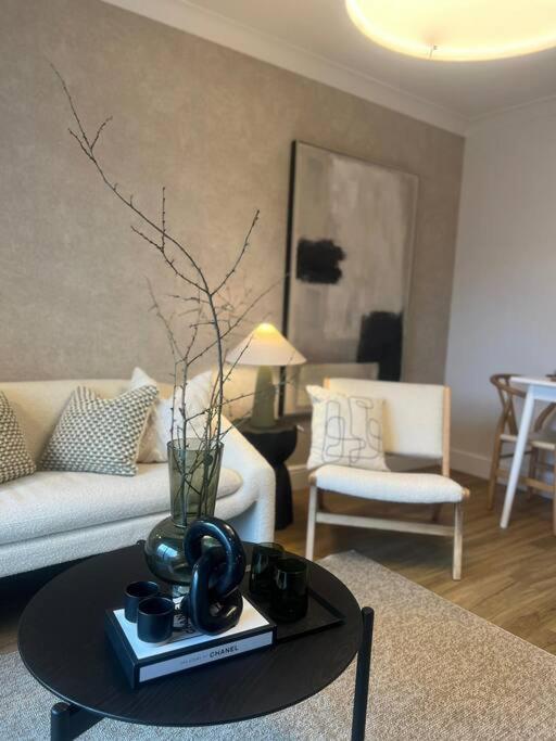 73 Broadway Plaza Apartment Бирмингам Екстериор снимка