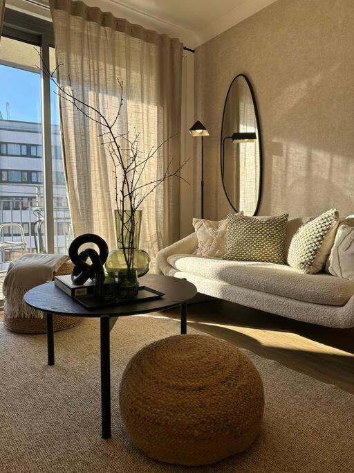 73 Broadway Plaza Apartment Бирмингам Екстериор снимка